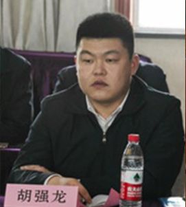 胡强龙